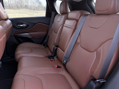 2019 Jeep Cherokee Overland 4x4