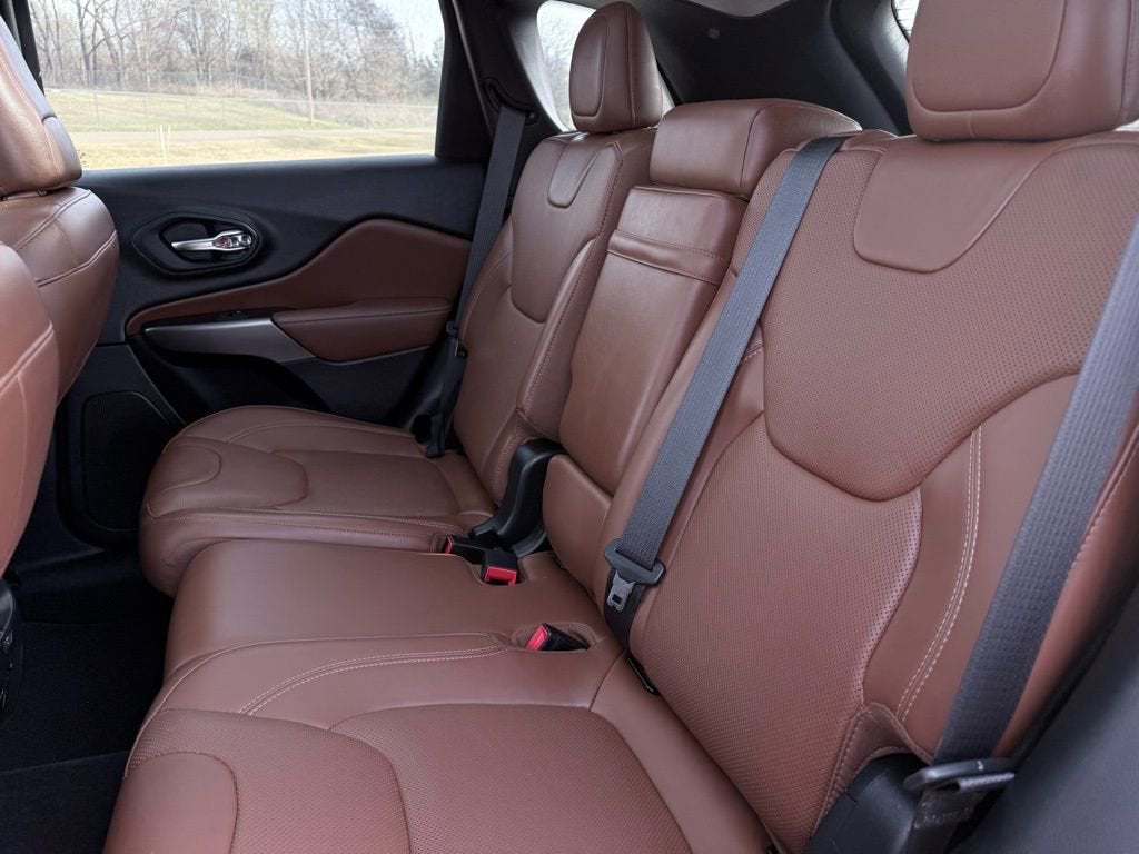 2019 Jeep Cherokee Overland 4x4