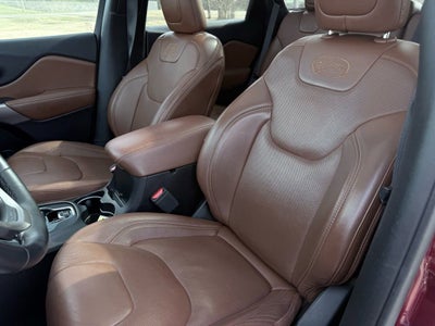 2019 Jeep Cherokee Overland 4x4