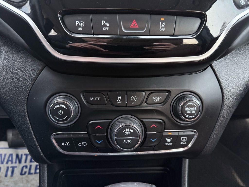 2019 Jeep Cherokee Overland 4x4