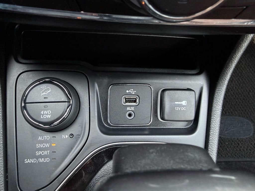 2019 Jeep Cherokee Overland 4x4