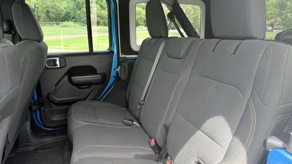 2024 Jeep Wrangler 4-Door Willys 4x4