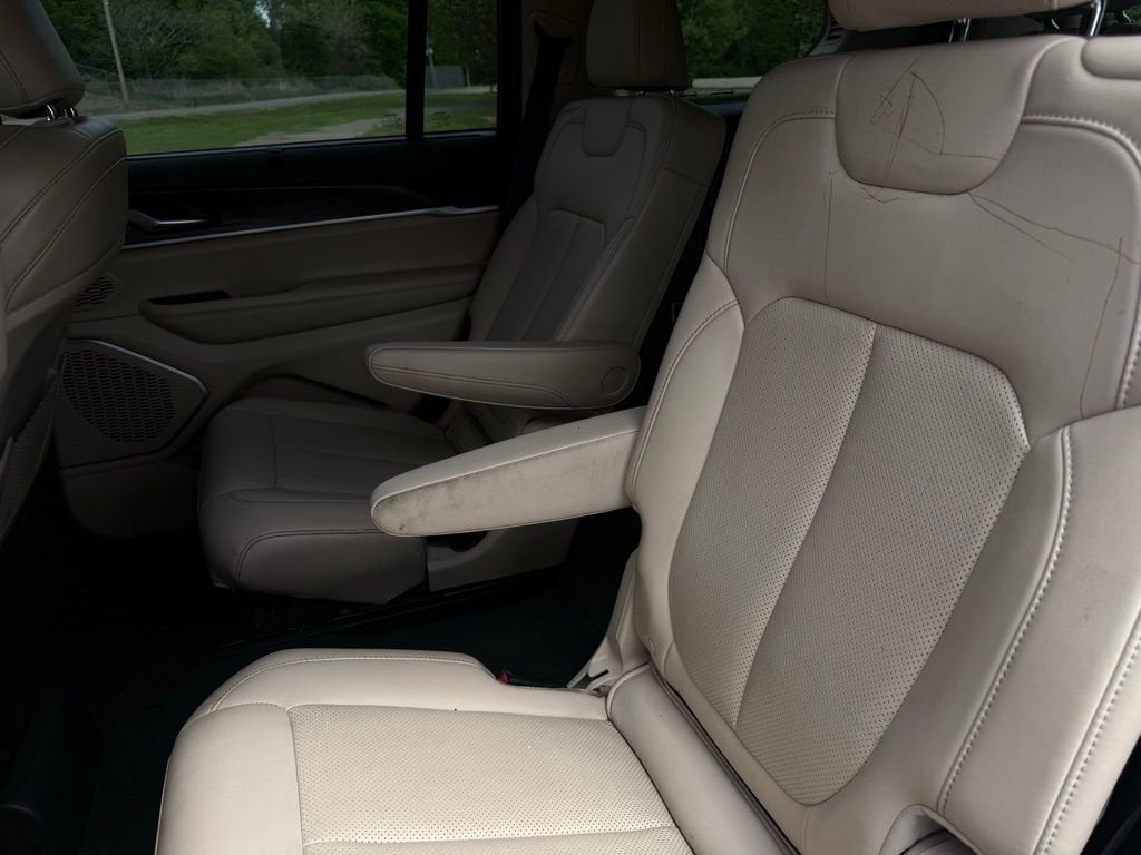 2022 Jeep Grand Cherokee L Limited 4x2