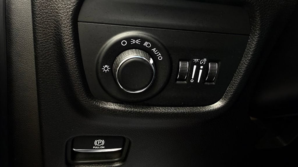 2025 Jeep Grand Cherokee L Altitude X 4x4