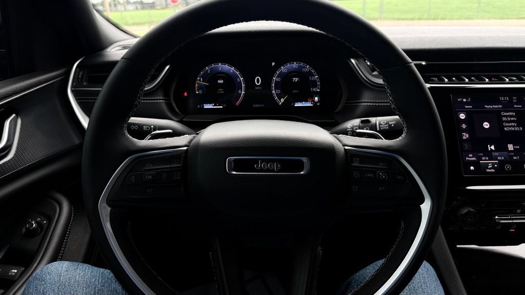 2025 Jeep Grand Cherokee L Altitude X 4x4