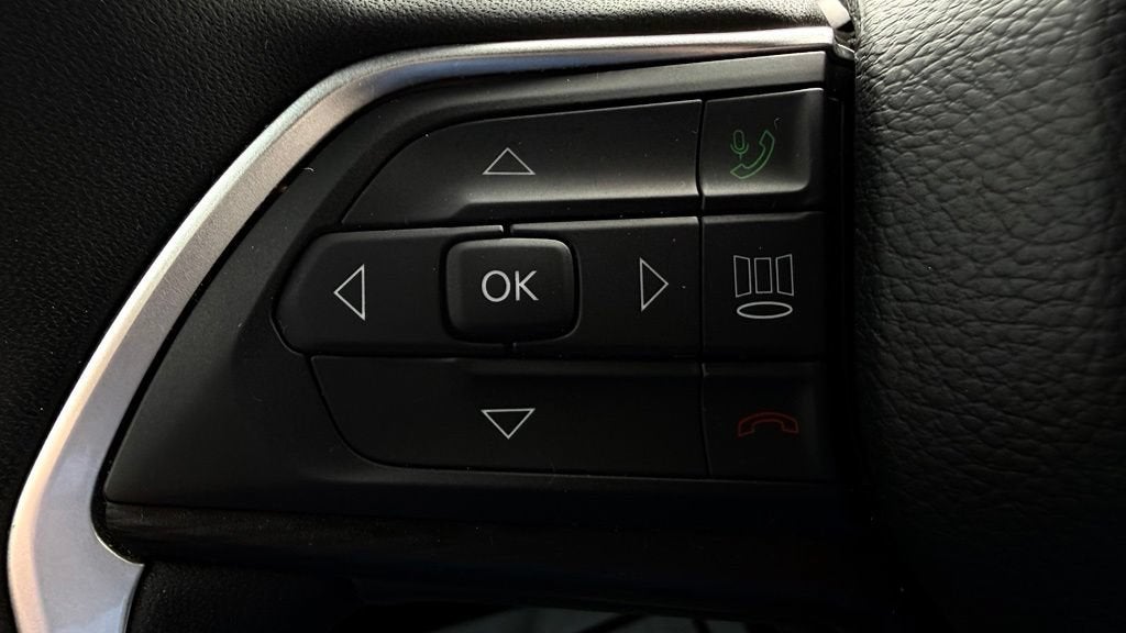 2025 Jeep Grand Cherokee L Altitude X 4x4