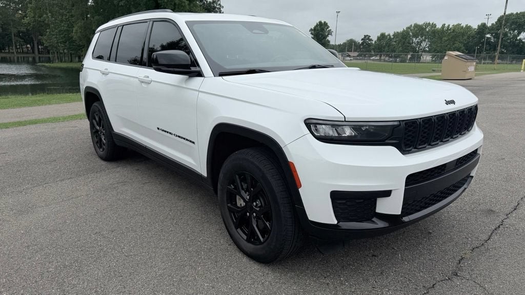 2025 Jeep Grand Cherokee L Altitude X 4x4