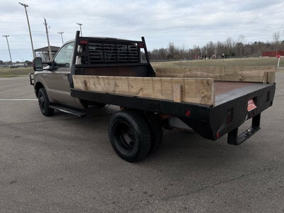 2005 Ford Super Duty F-350 DRW XL