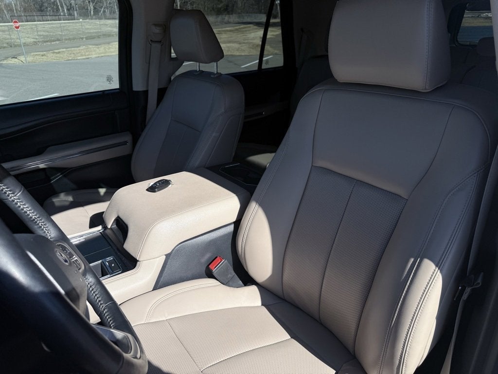 2022 Ford Expedition XLT MAX