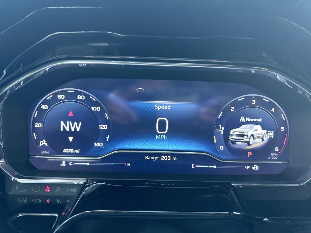 2025 Chevrolet Silverado 1500 LTZ