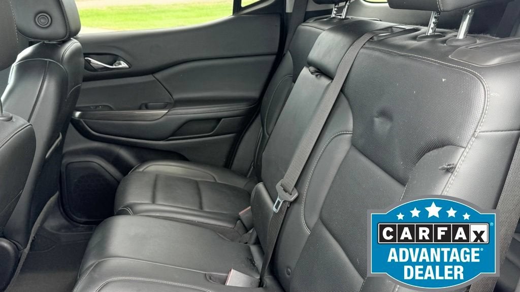 2021 GMC Acadia SLT