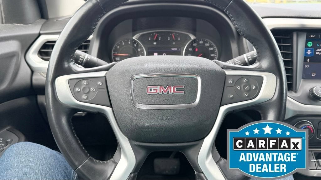 2021 GMC Acadia SLT