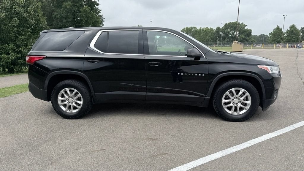 2021 Chevrolet Traverse LS
