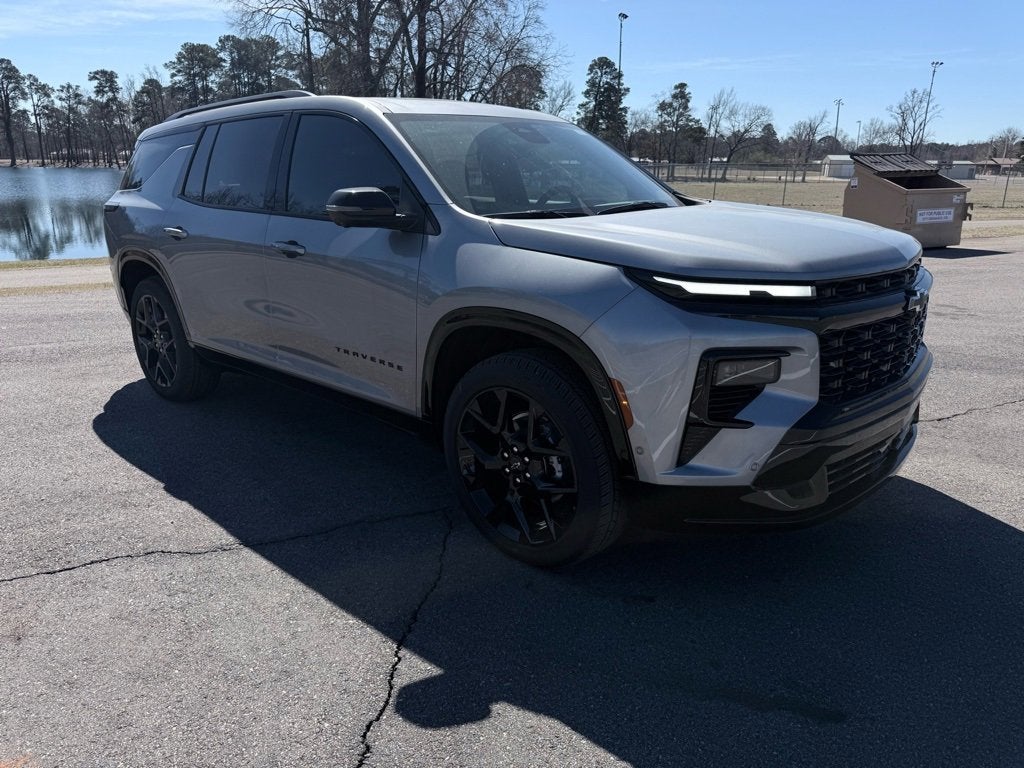2025 Chevrolet Traverse RS