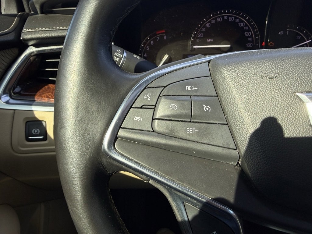 2019 Cadillac XT5 Luxury FWD