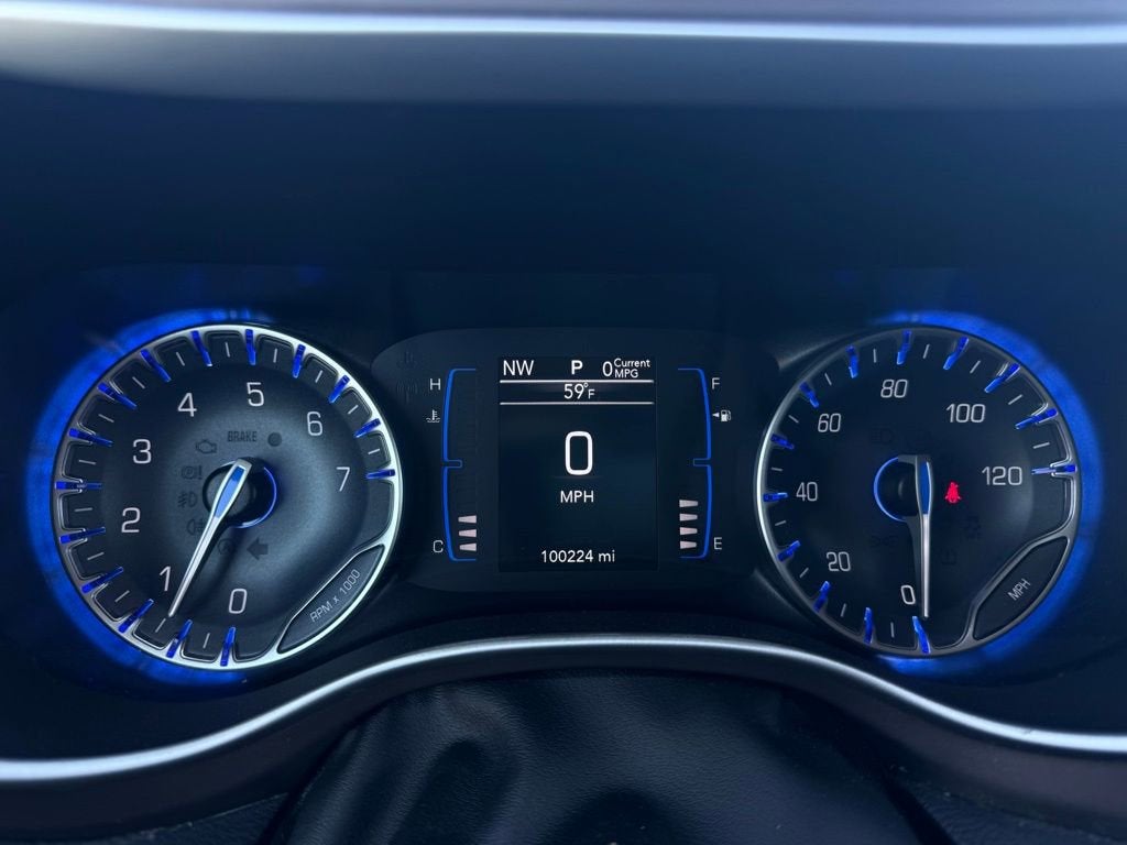 2021 Chrysler Voyager LXI