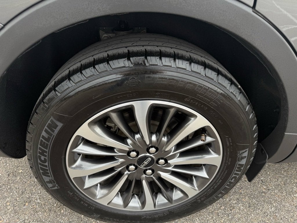 2023 Lincoln Nautilus Standard