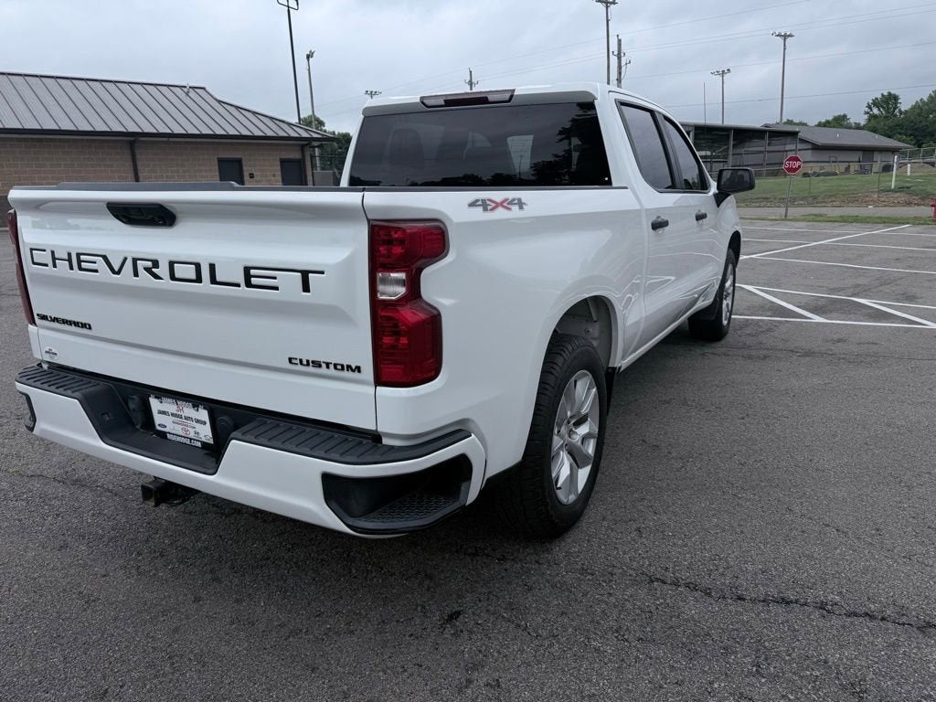 2022 Chevrolet Silverado 1500 Custom