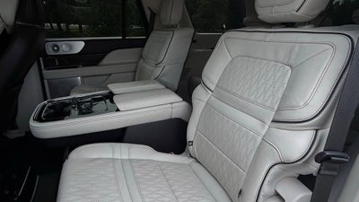 2024 Lincoln Navigator Black Label