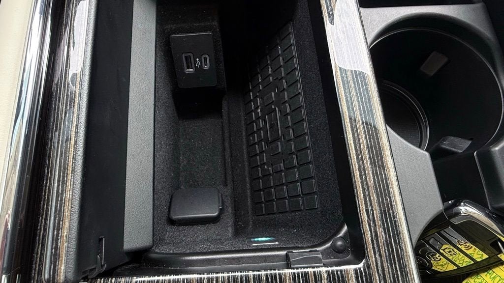 2024 Lincoln Navigator Black Label