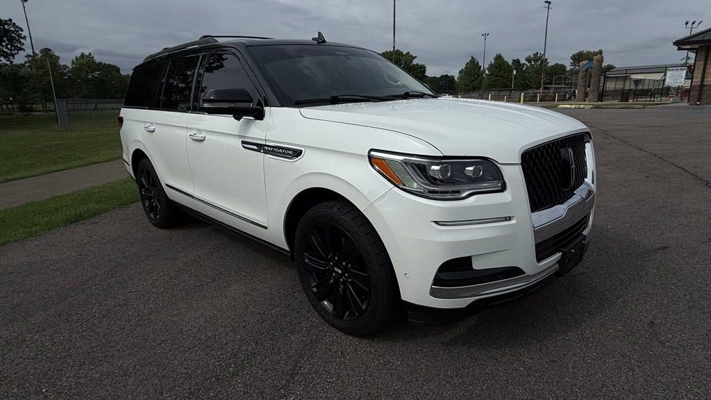 2024 Lincoln Navigator Black Label