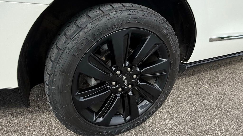 2024 Lincoln Navigator Black Label