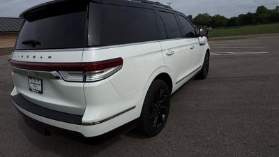 2024 Lincoln Navigator Black Label