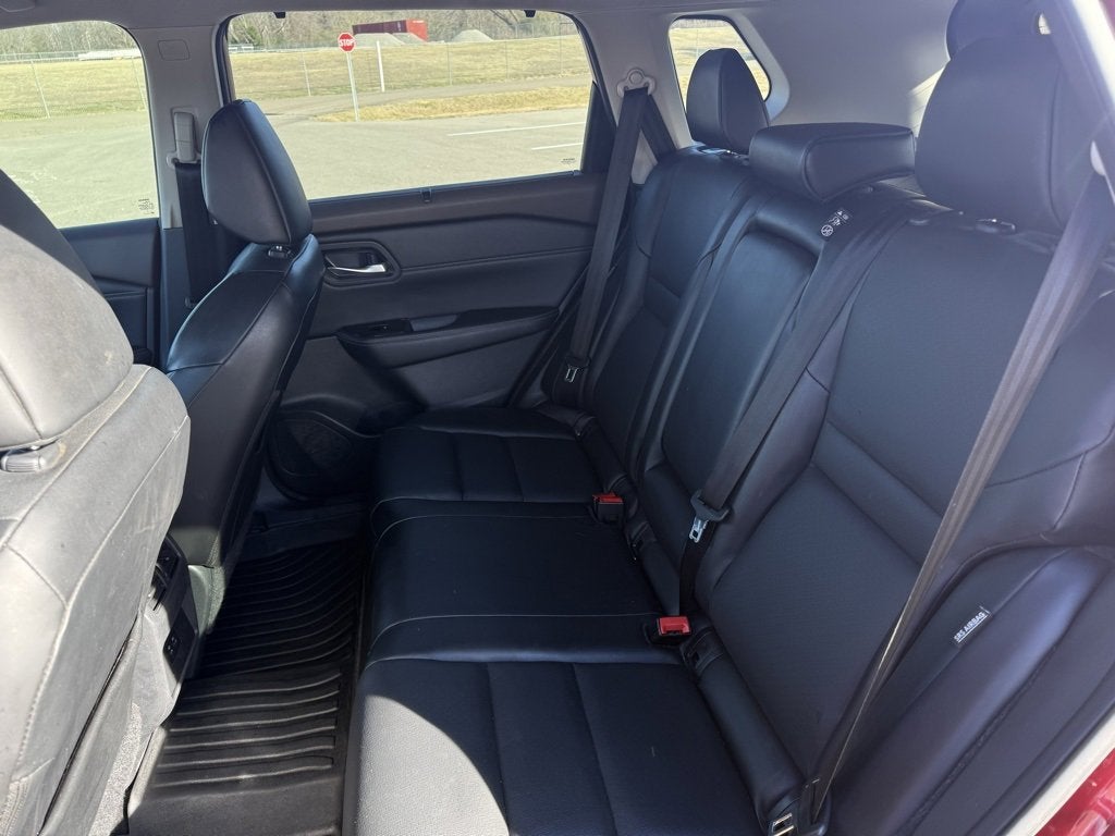 2022 Nissan Rogue SV FWD