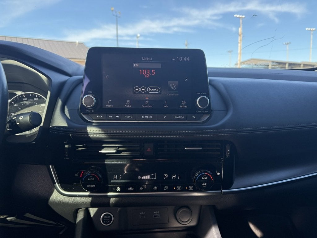 2022 Nissan Rogue SV FWD