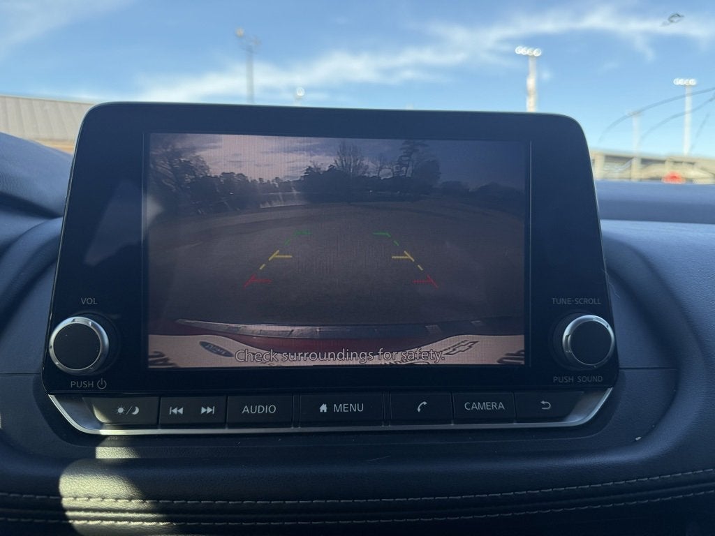 2022 Nissan Rogue SV FWD