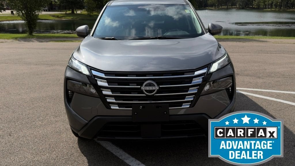 2025 Nissan Rogue SV FWD