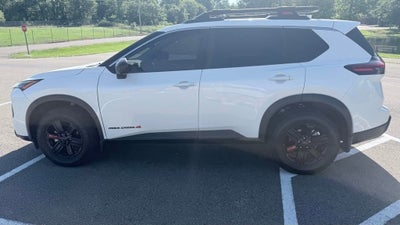2025 Nissan Rogue Rock Creek