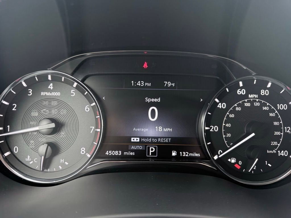 2024 INFINITI QX80 LUXE