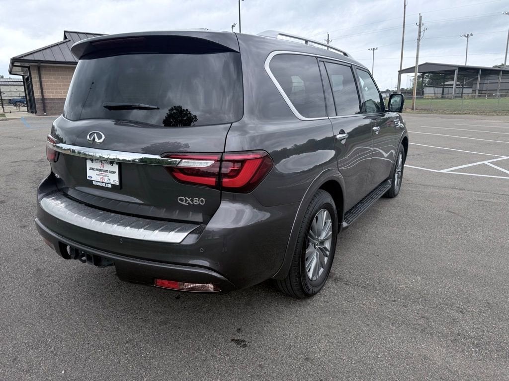 2024 INFINITI QX80 LUXE