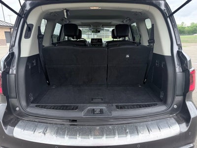 2024 INFINITI QX80 LUXE