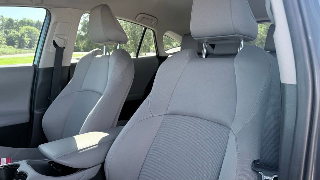 2024 Toyota Venza LE