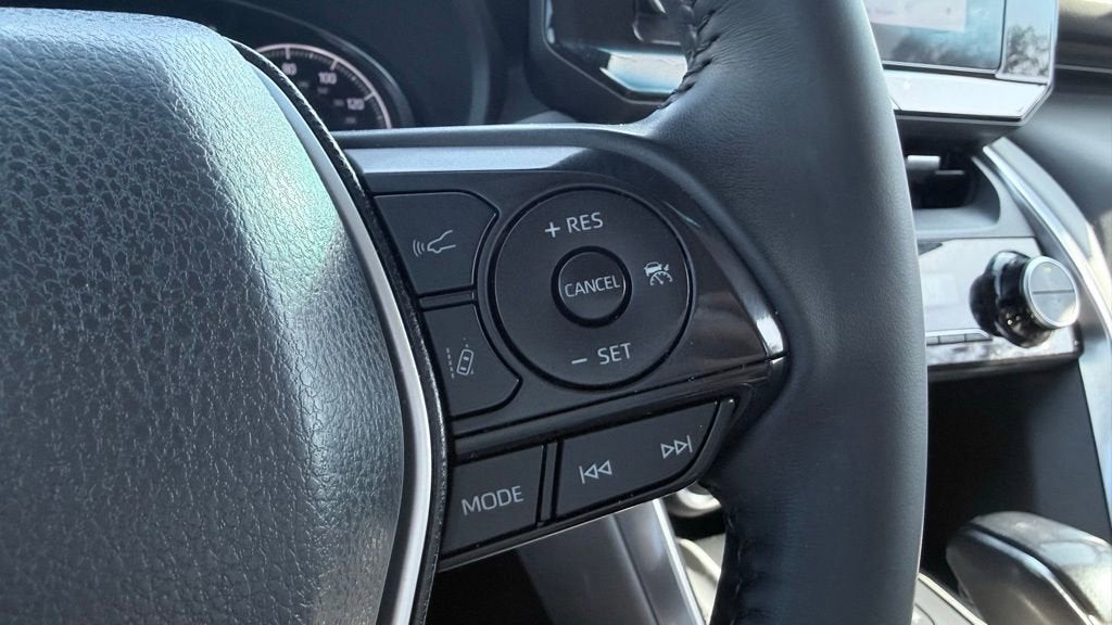 2024 Toyota Venza LE