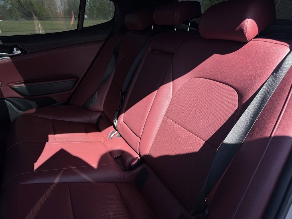 2022 Kia Stinger GT-Line