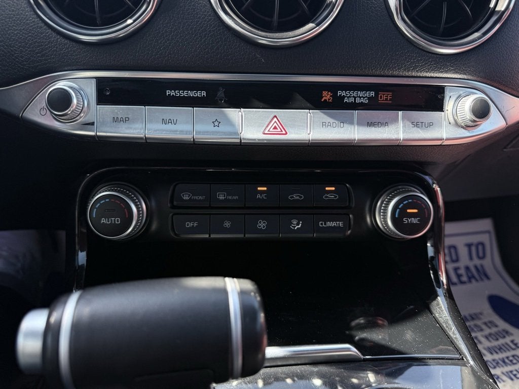 2022 Kia Stinger GT-Line