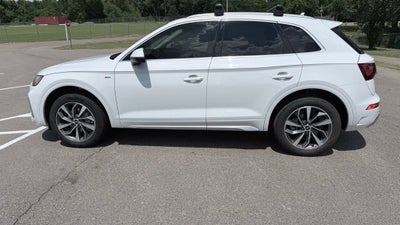 2022 Audi Q5 Premium 45 TFSI S line quattro S tronic