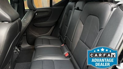 2023 Volvo XC40 B4 Plus Dark Theme